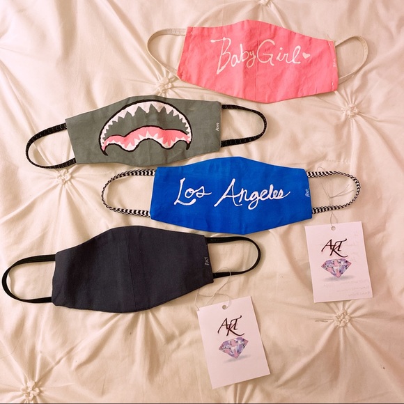 LA Face Mask ✨ - Picture 3 of 3